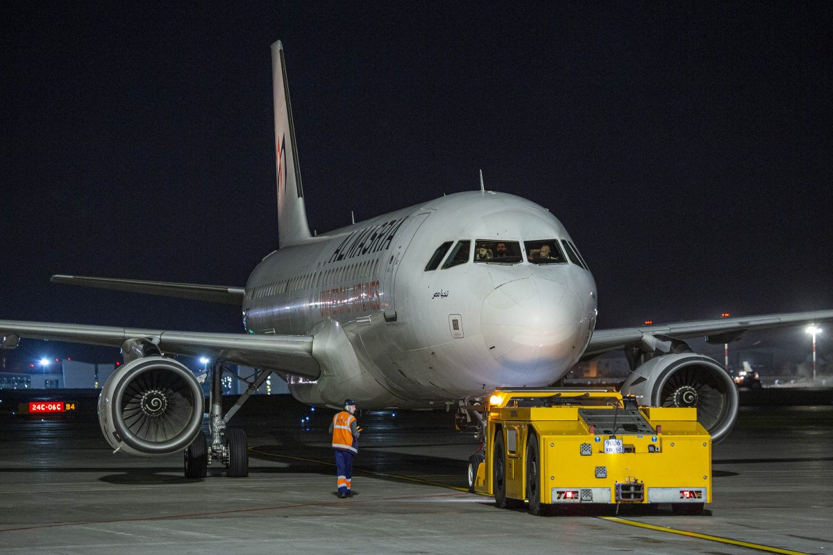 AlMasria Universal Airlines начала выполнять полеты из Египта в Москву ( Шереметьево) / Международный аэропорт Шереметьево